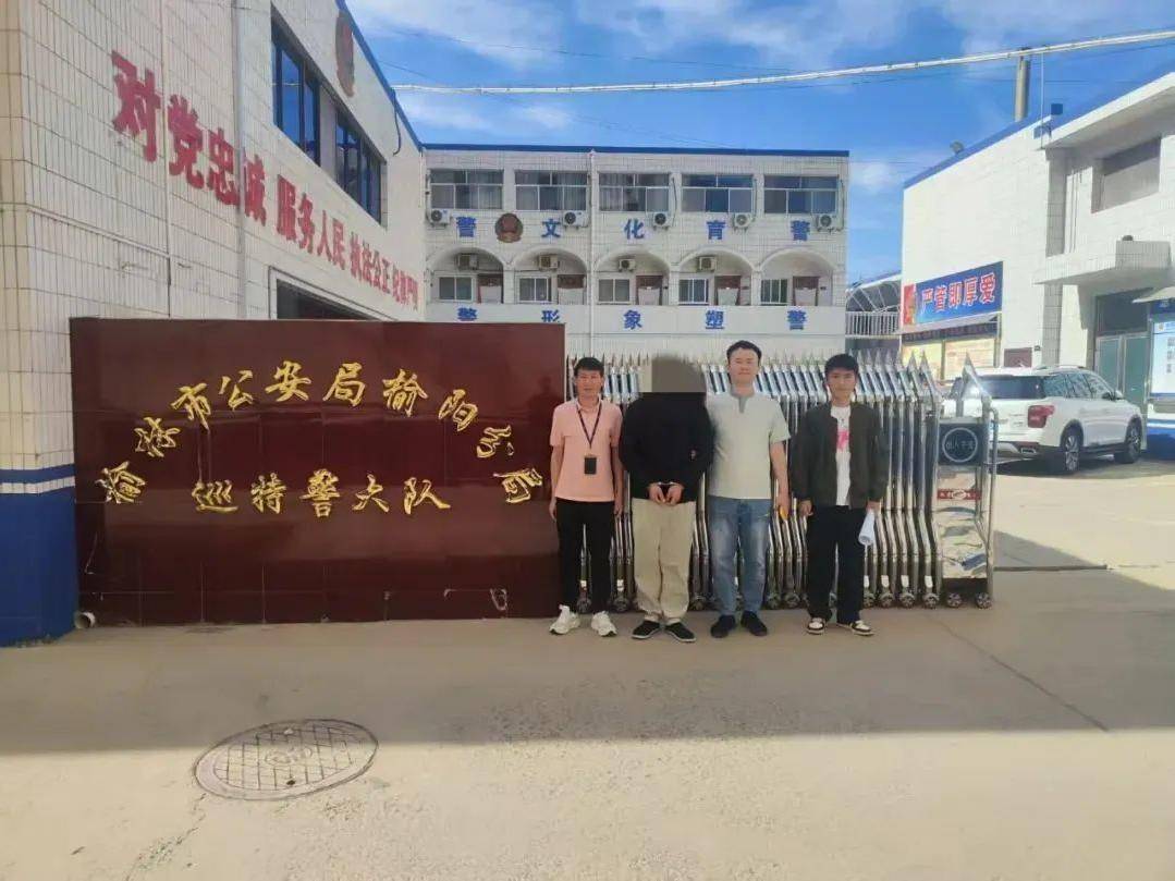 
                        4:3图片