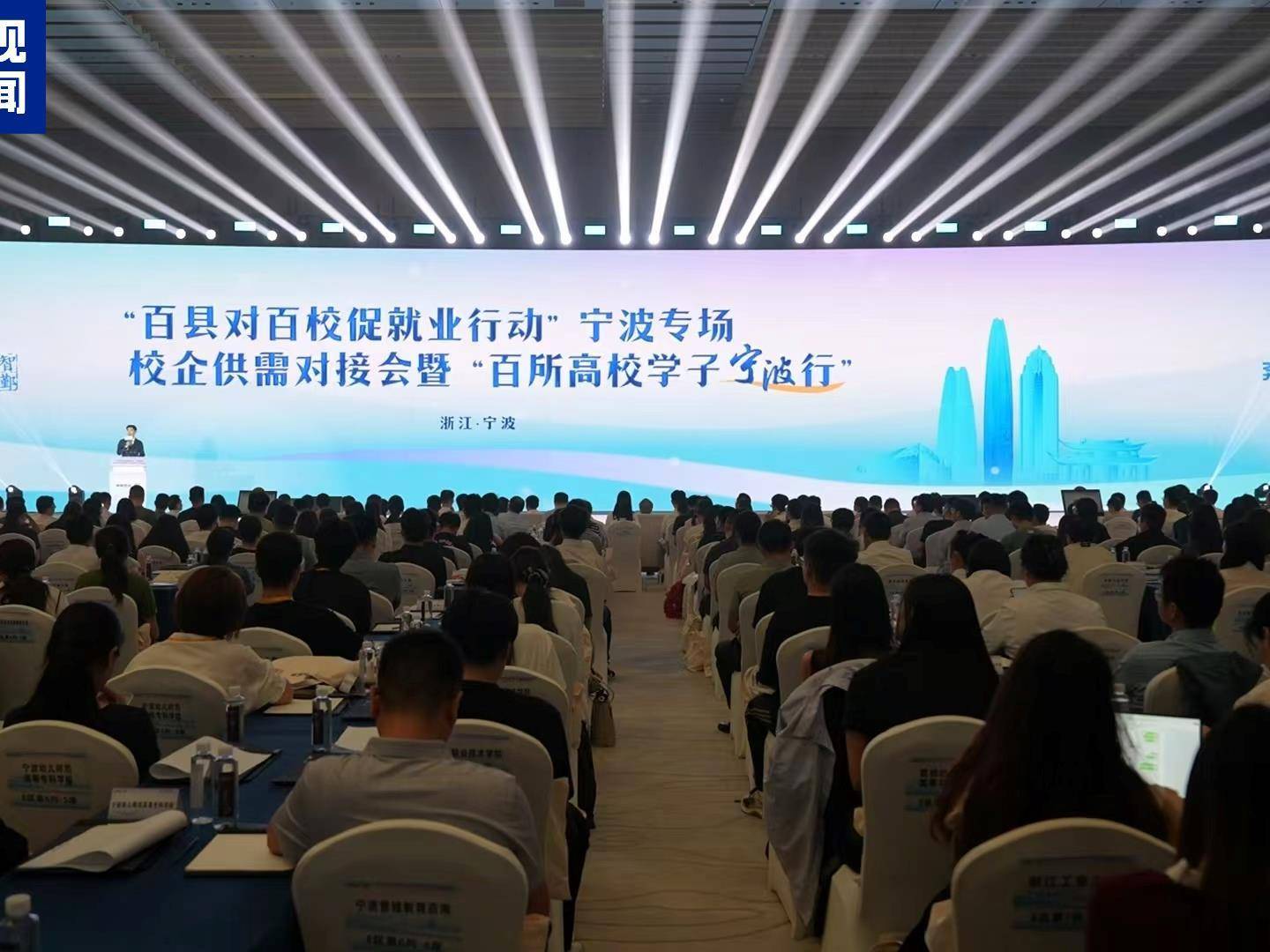 
                        4:3图片