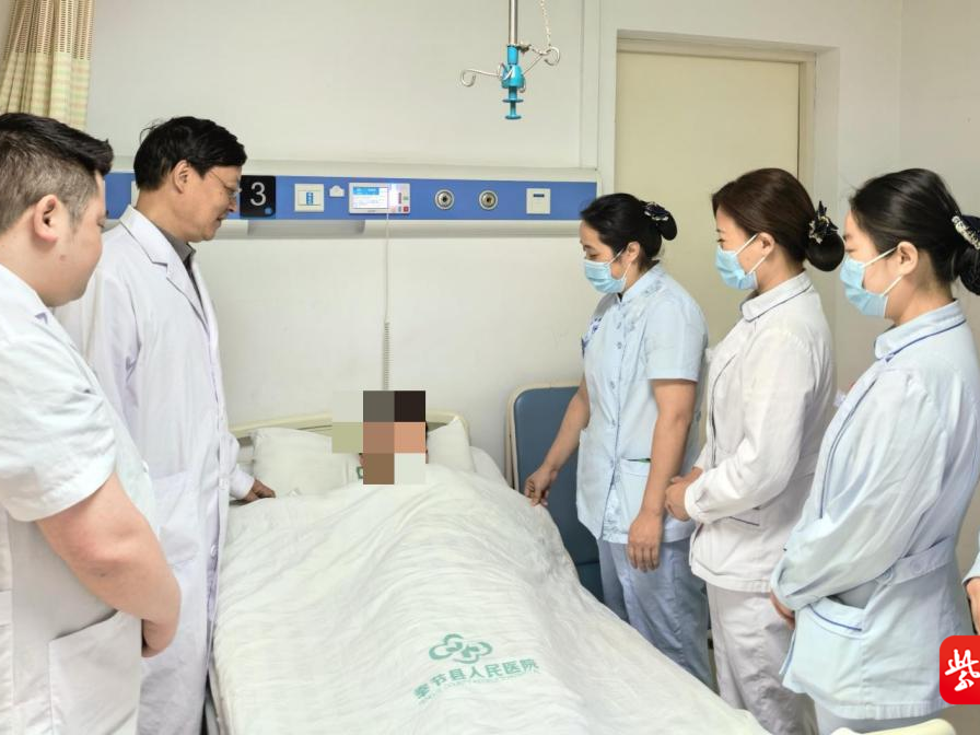 
                        4:3图片