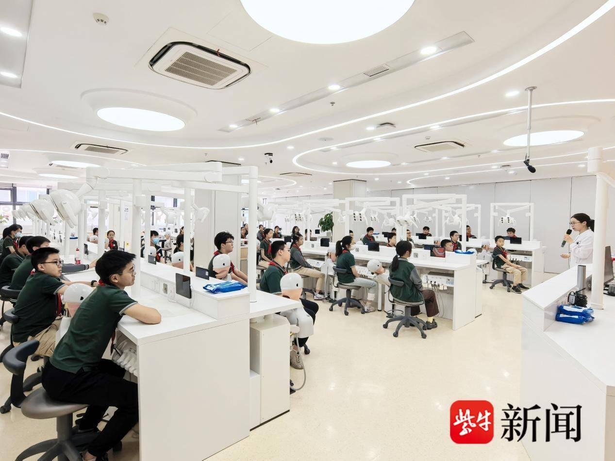 
                        4:3图片