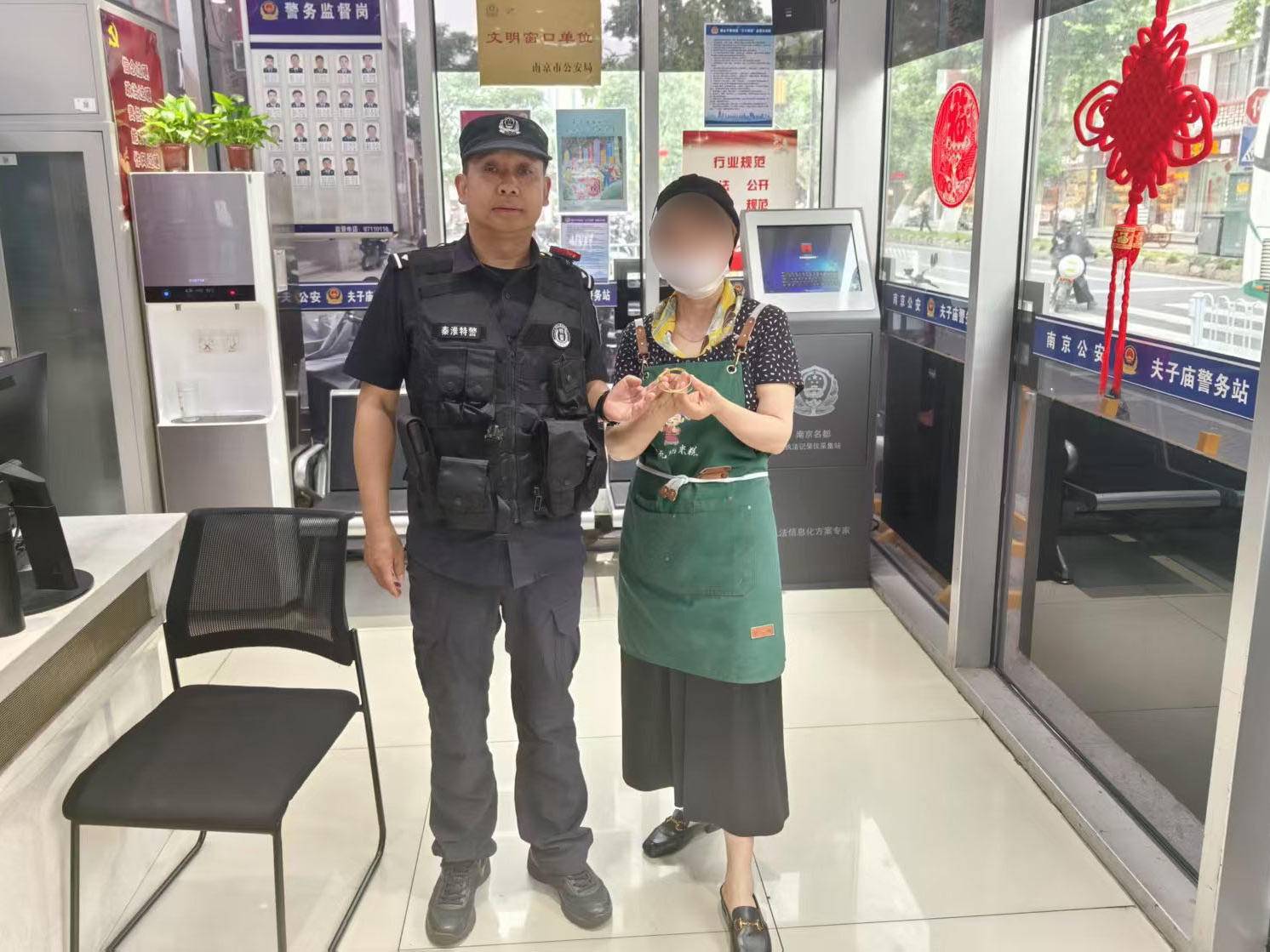 
                        4:3图片