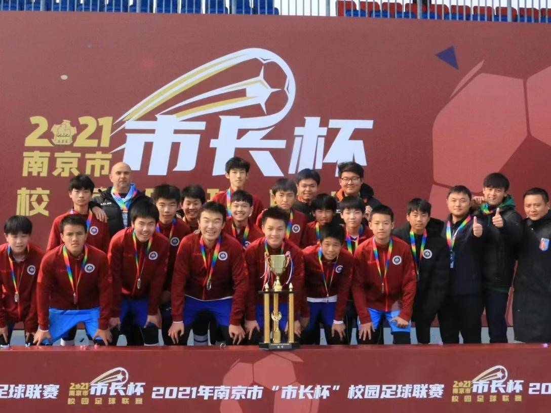 
                        4:3图片
