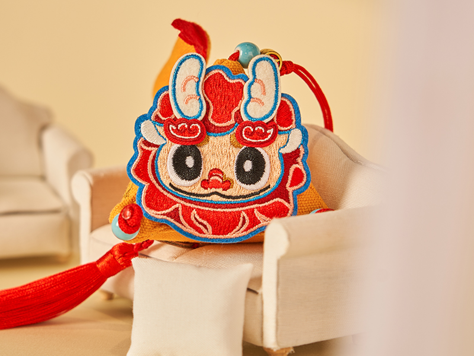 
                        4:3图片
