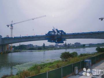 
                        4:3图片