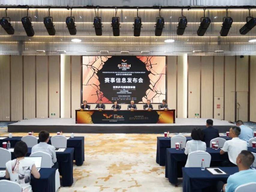 
                        4:3图片