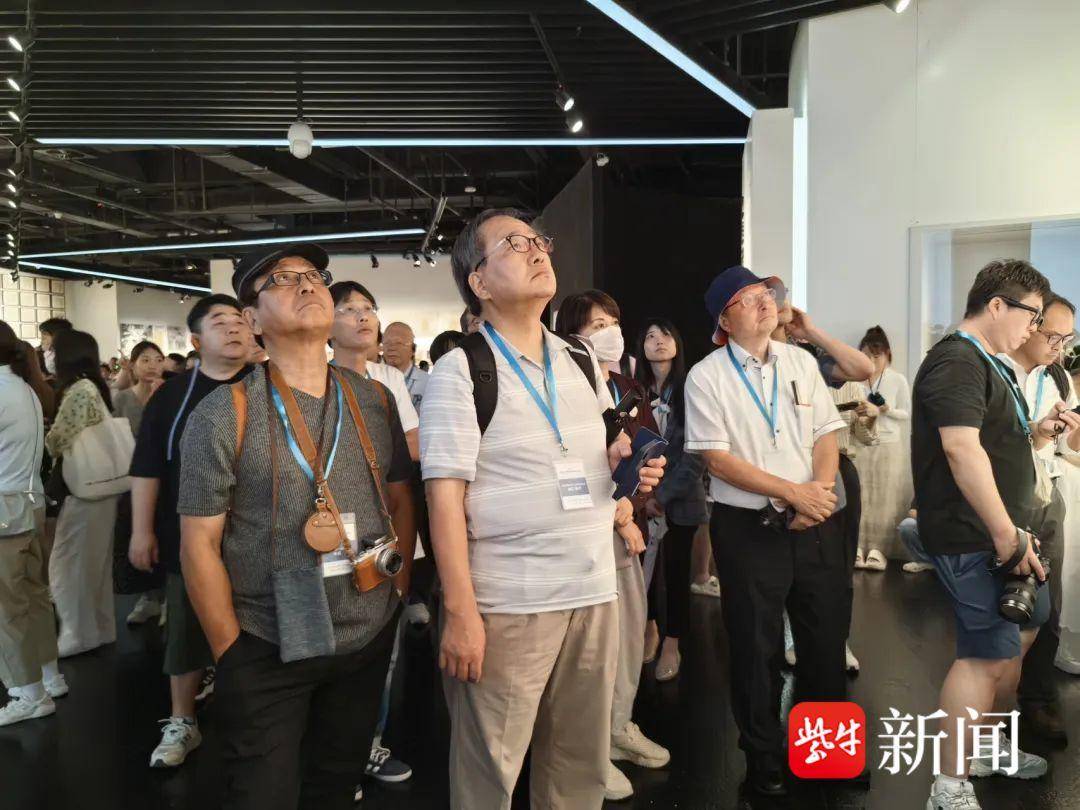 
                        4:3图片