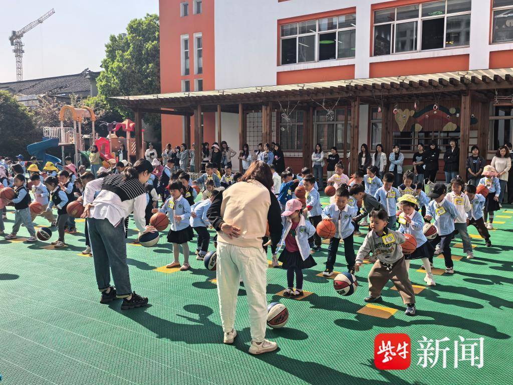 
                        4:3图片