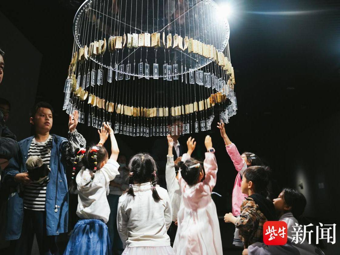 
                        4:3图片