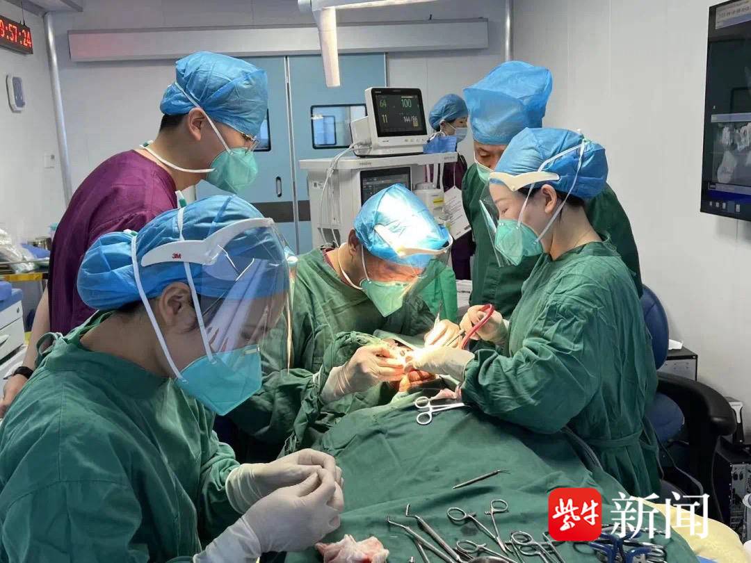 
                        4:3图片