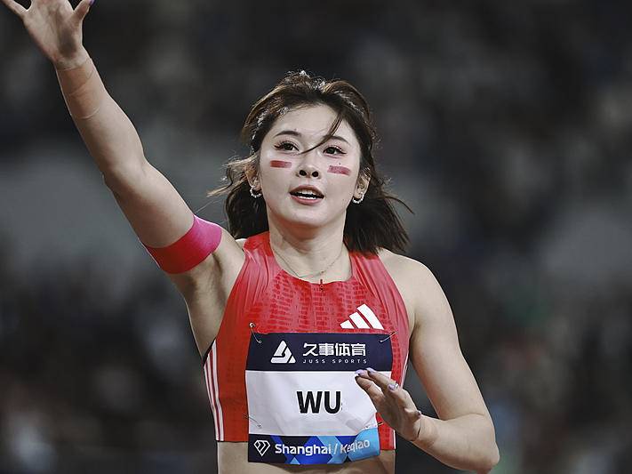 
                        4:3图片