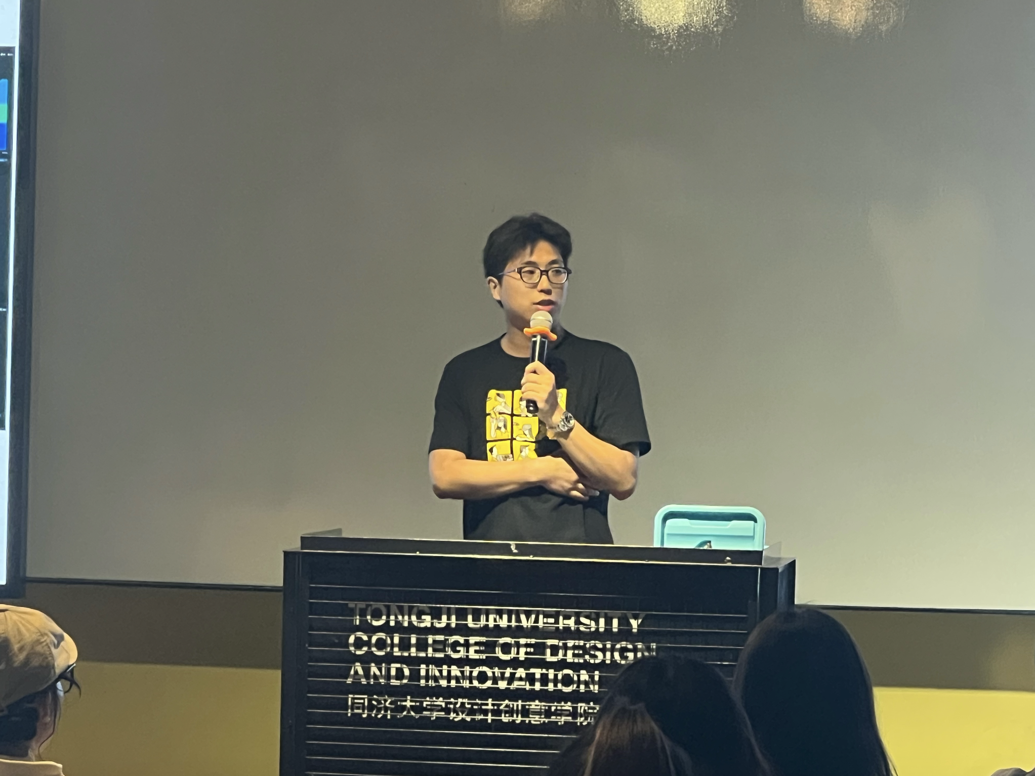 
                        4:3图片