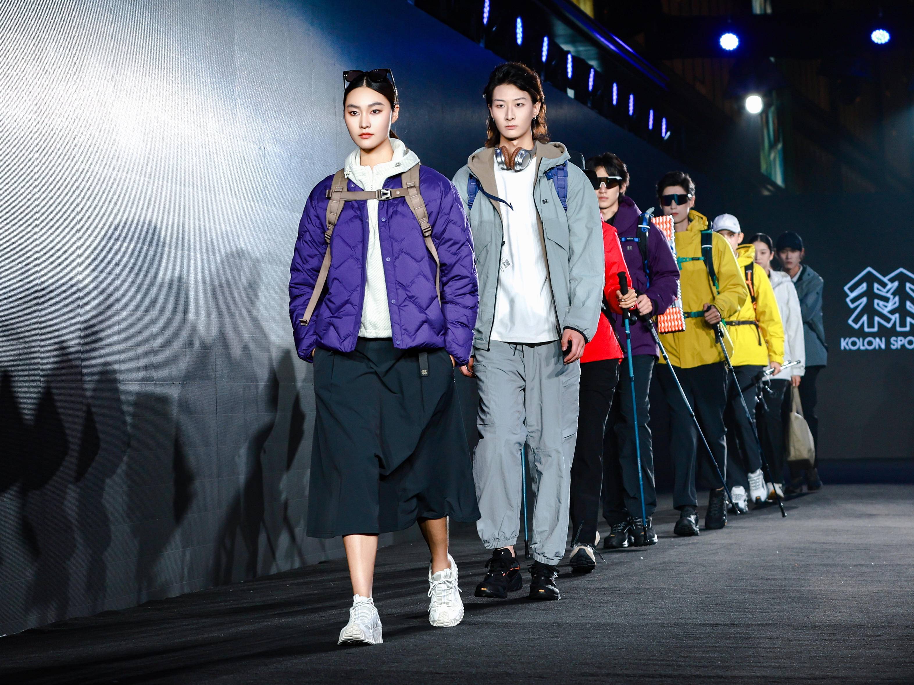
                        4:3图片
