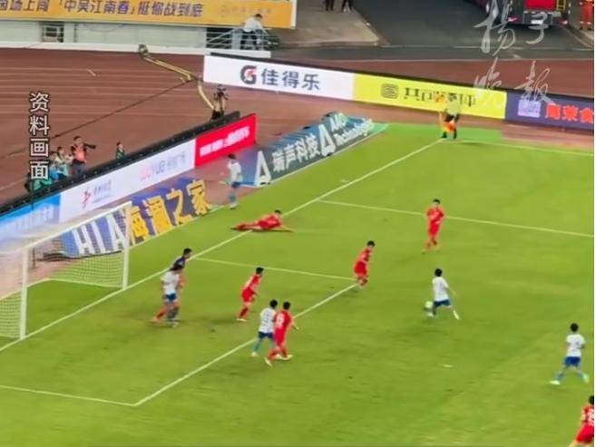 
                        4:3图片
