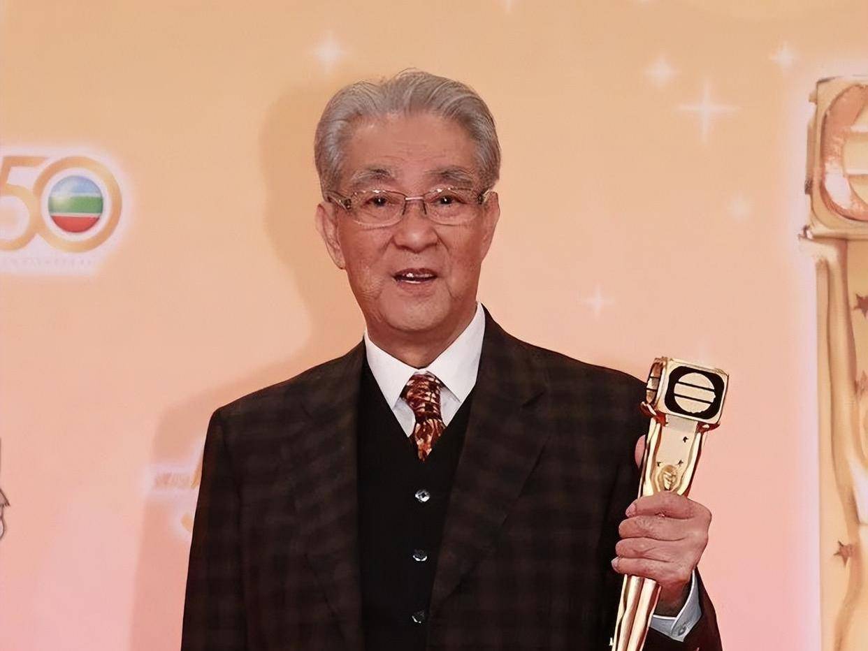 
                        4:3图片