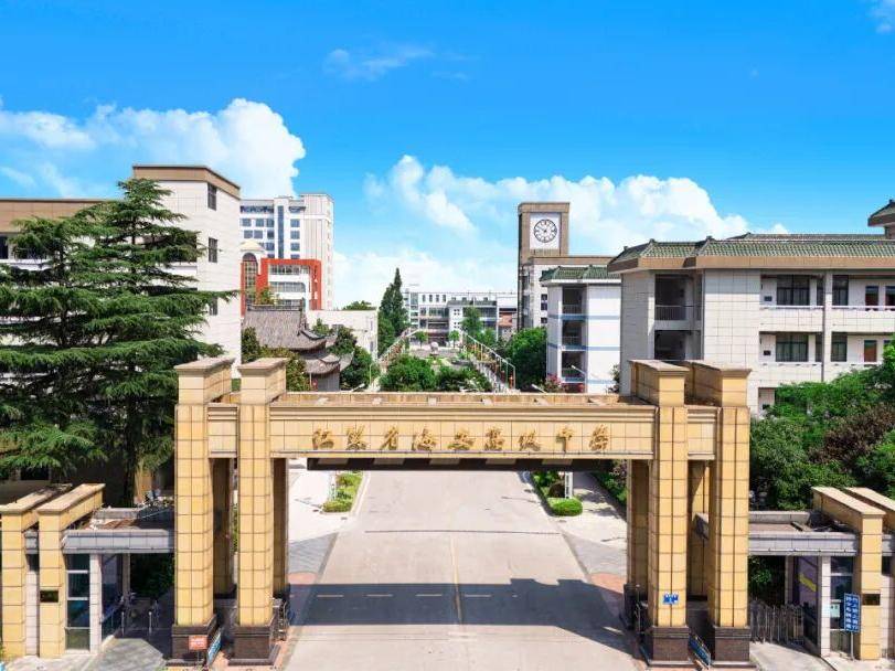 
                        4:3图片