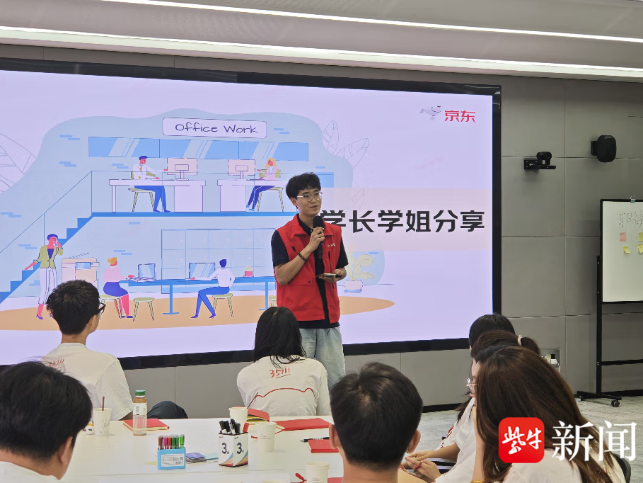 
                        4:3图片