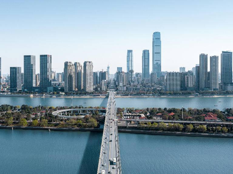 
                        4:3图片