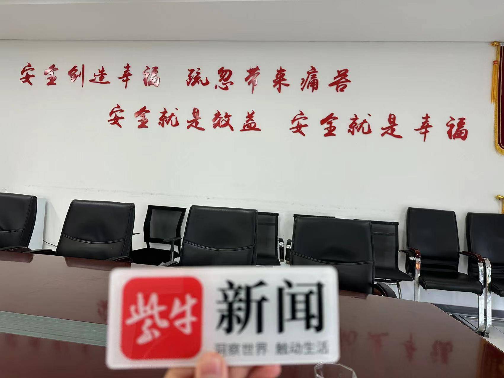 
                        4:3图片
