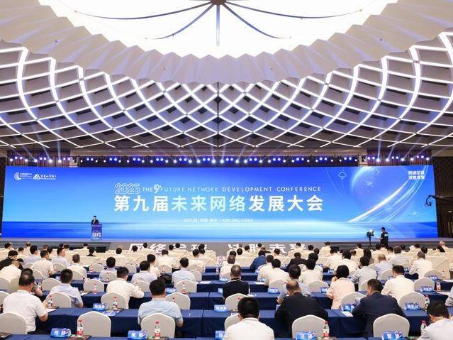 
                        4:3图片