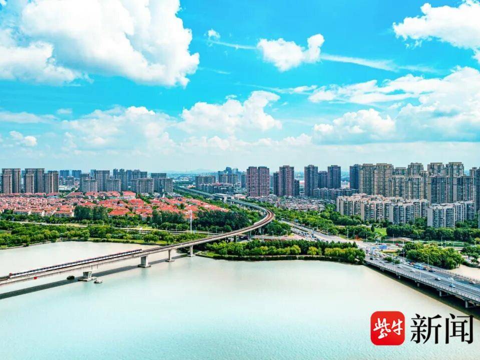 
                        4:3图片
