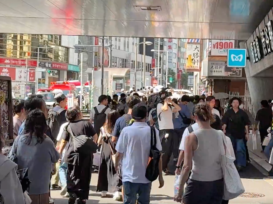 
                        4:3图片