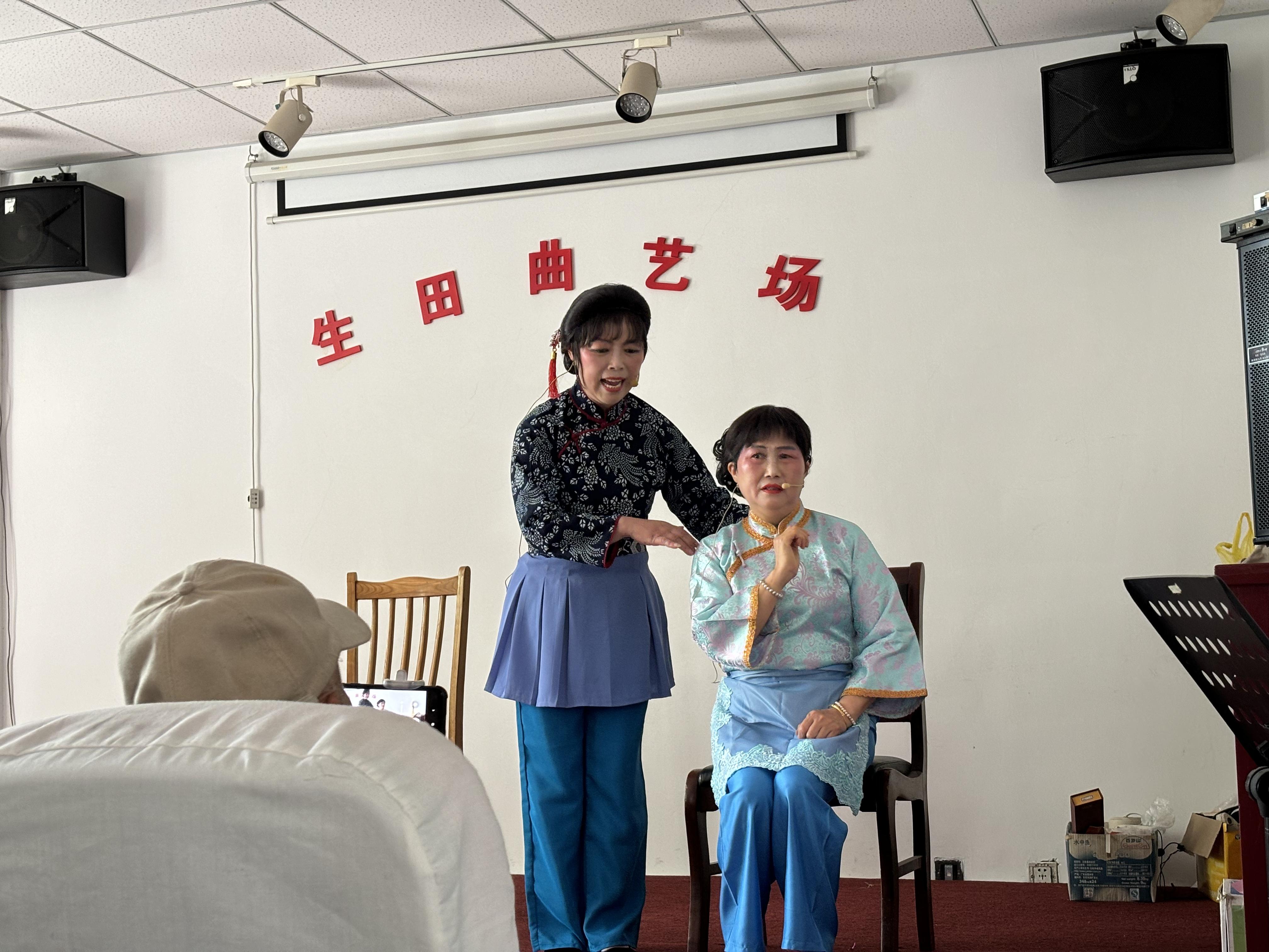 
                        4:3图片