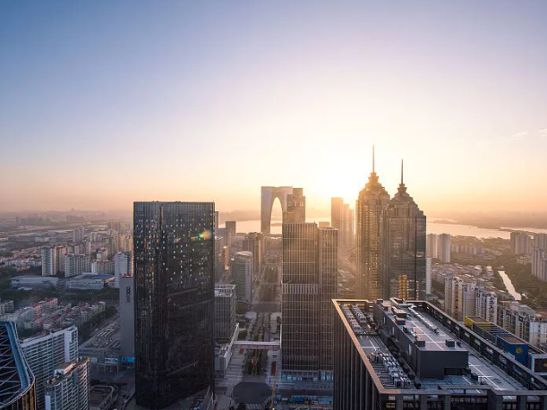
                        4:3图片