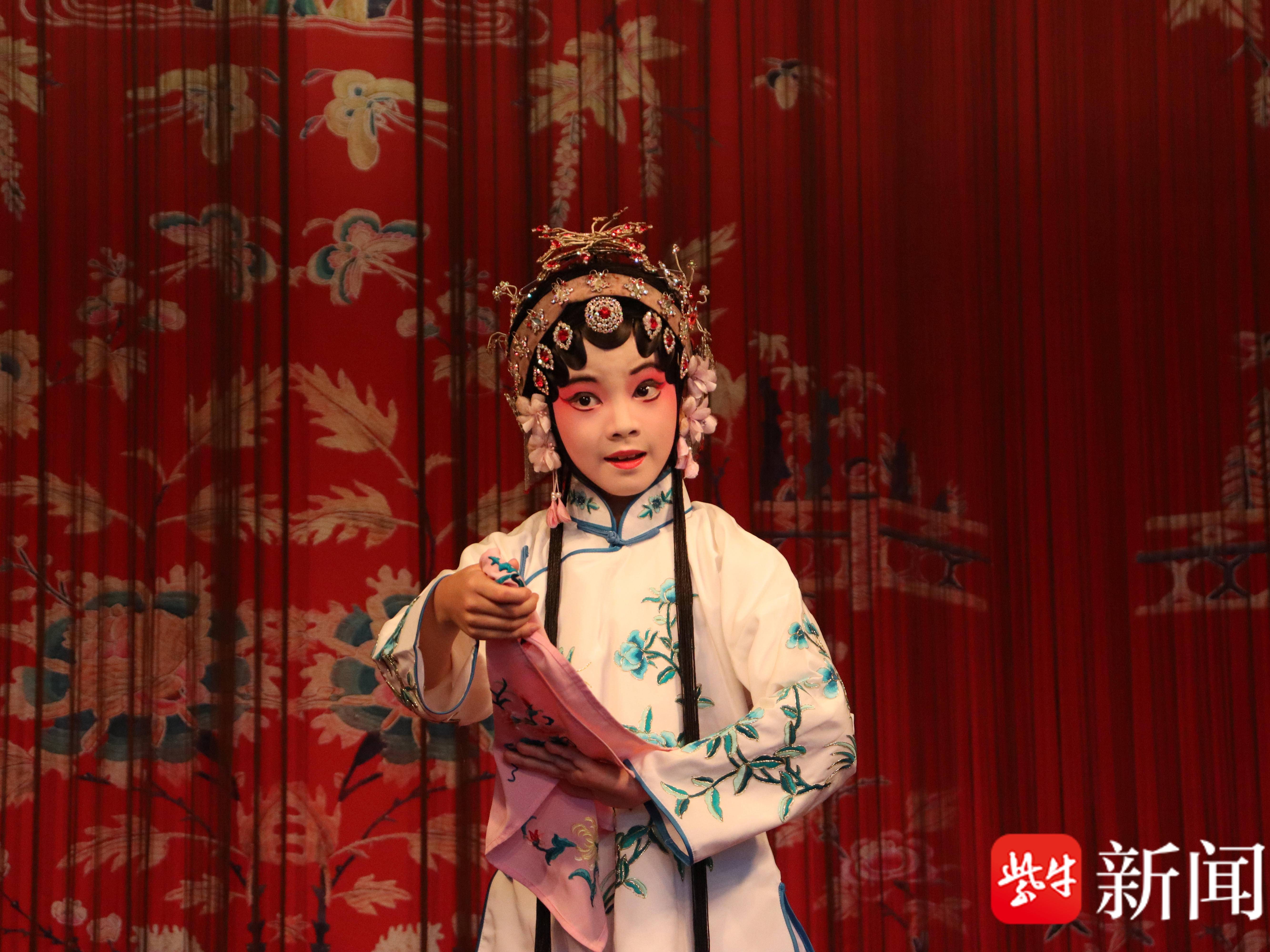 
                        4:3图片