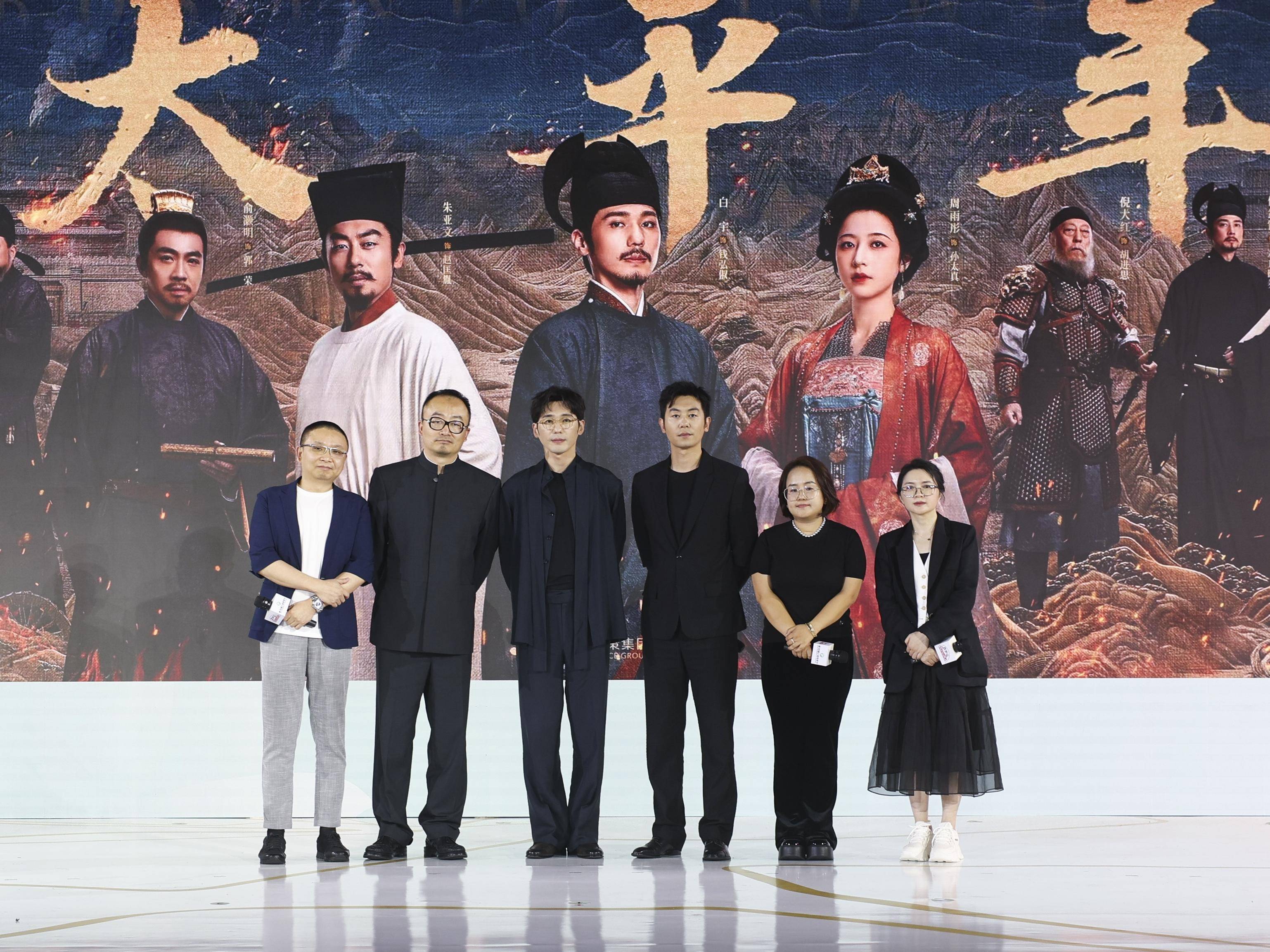 
                        4:3图片