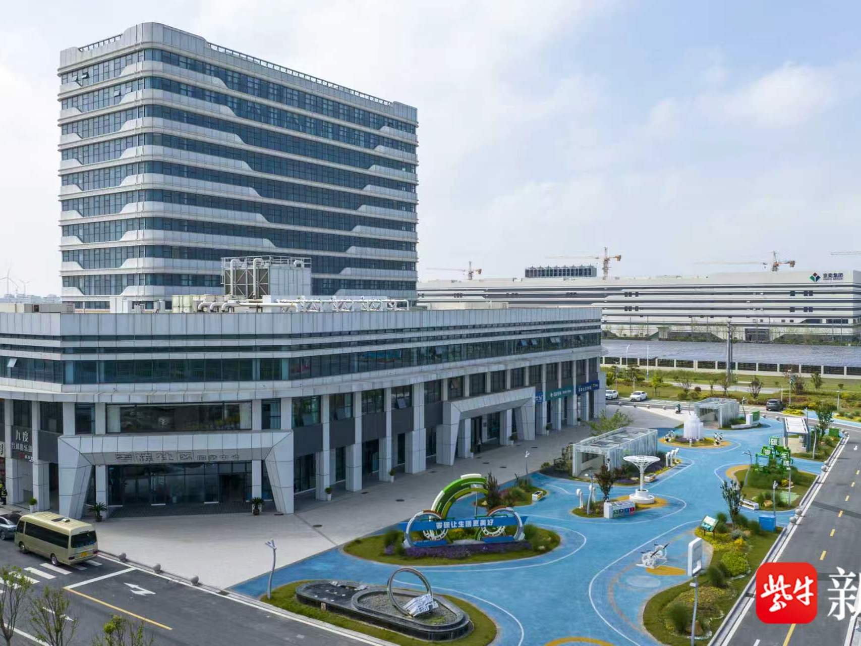 
                        4:3图片