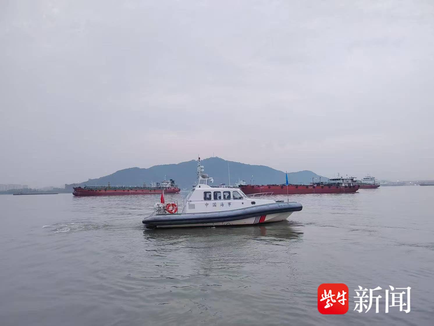 
                        4:3图片