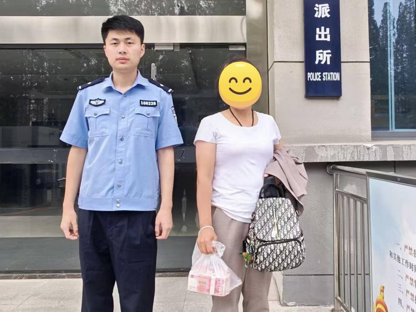 
                        4:3图片