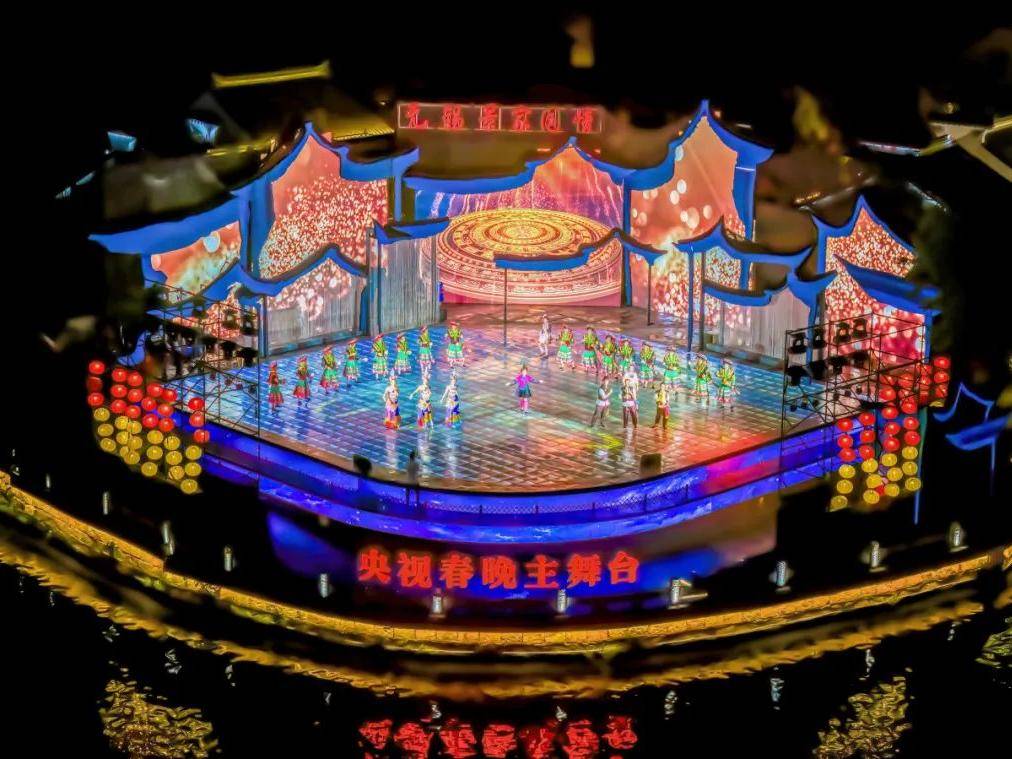 
                        4:3图片