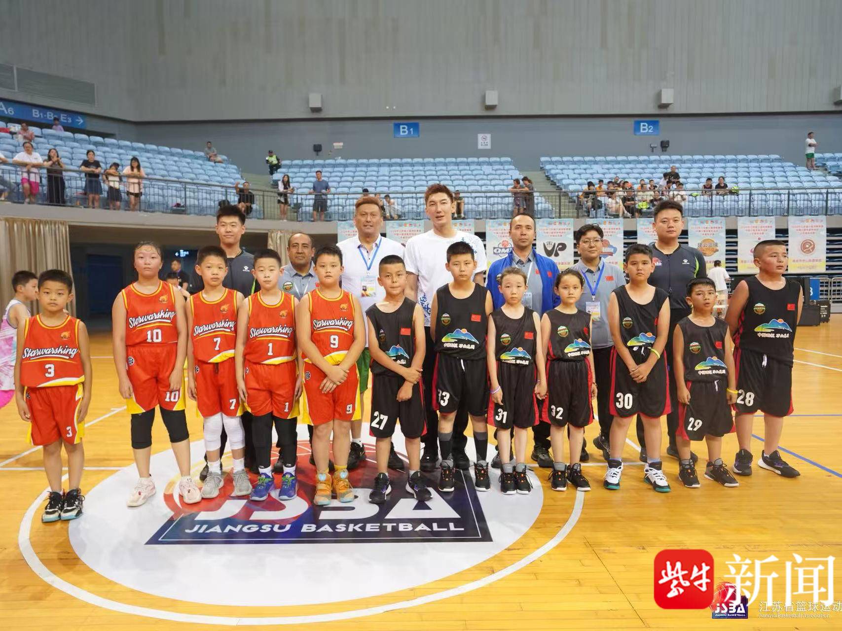 
                        4:3图片