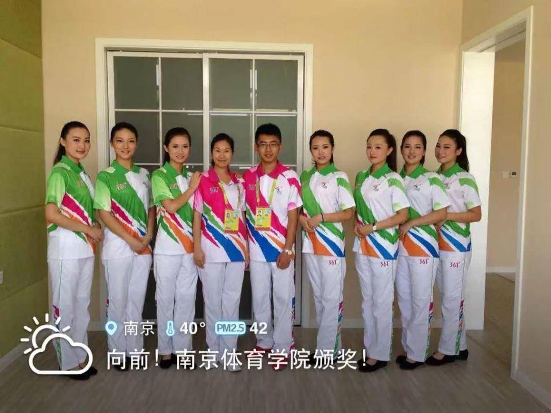 
                        4:3图片