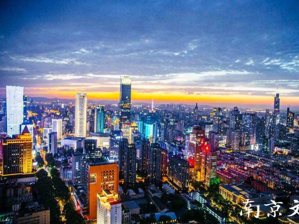 
                        4:3图片