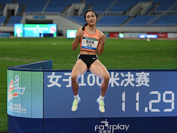 
                        4:3图片