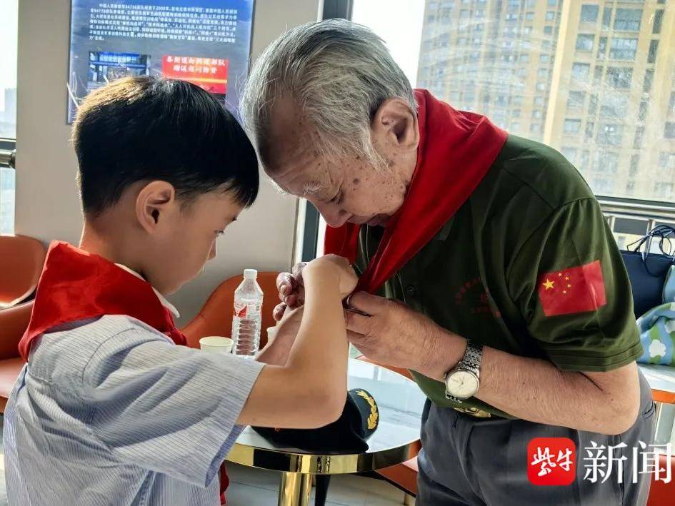 
                        4:3图片