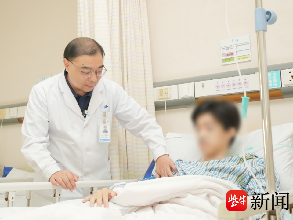 
                        4:3图片