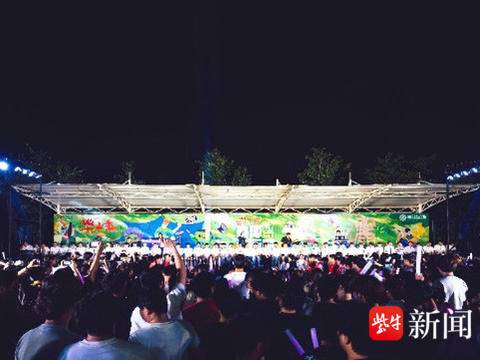 
                        4:3图片