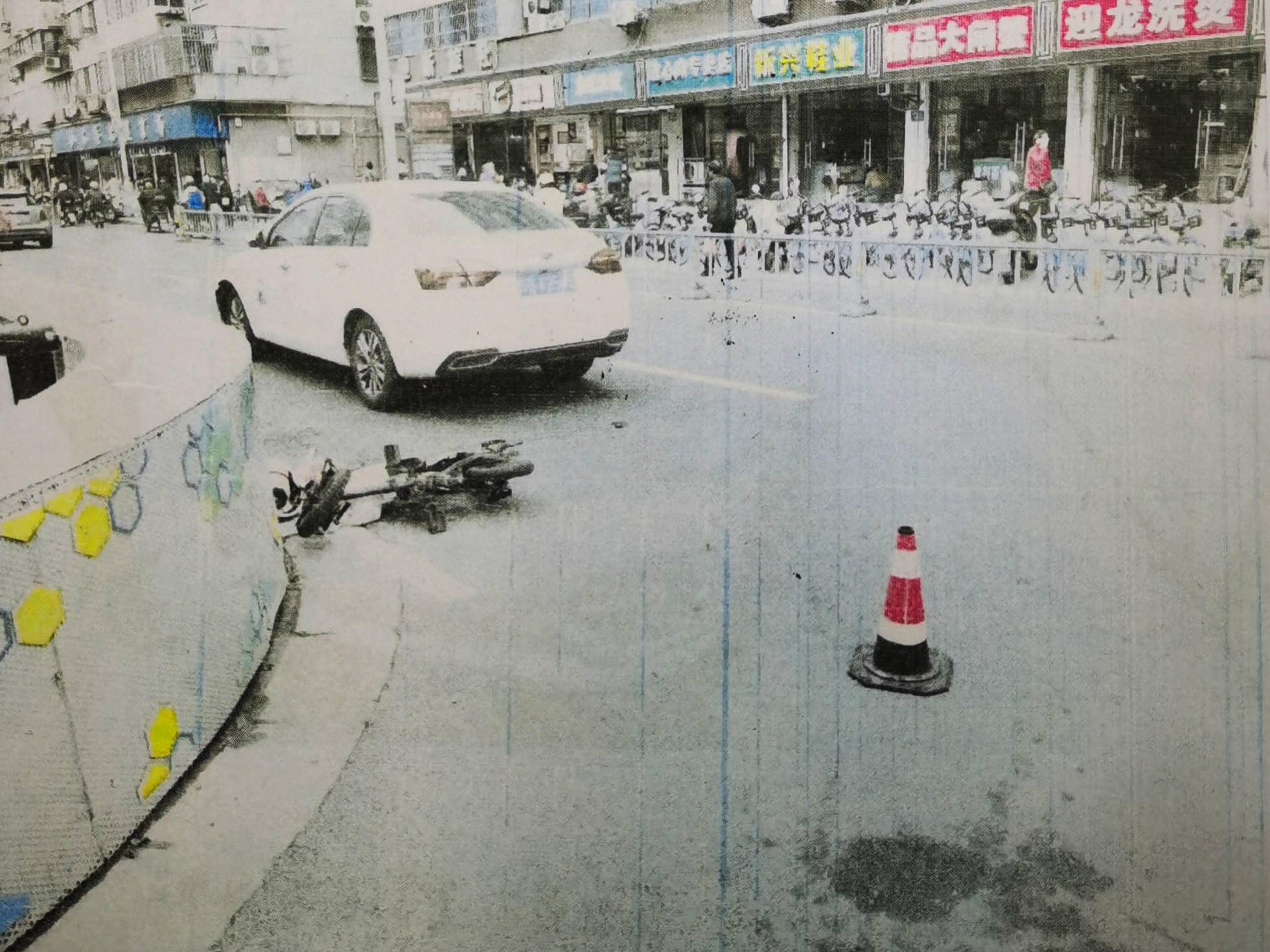 
                        4:3图片