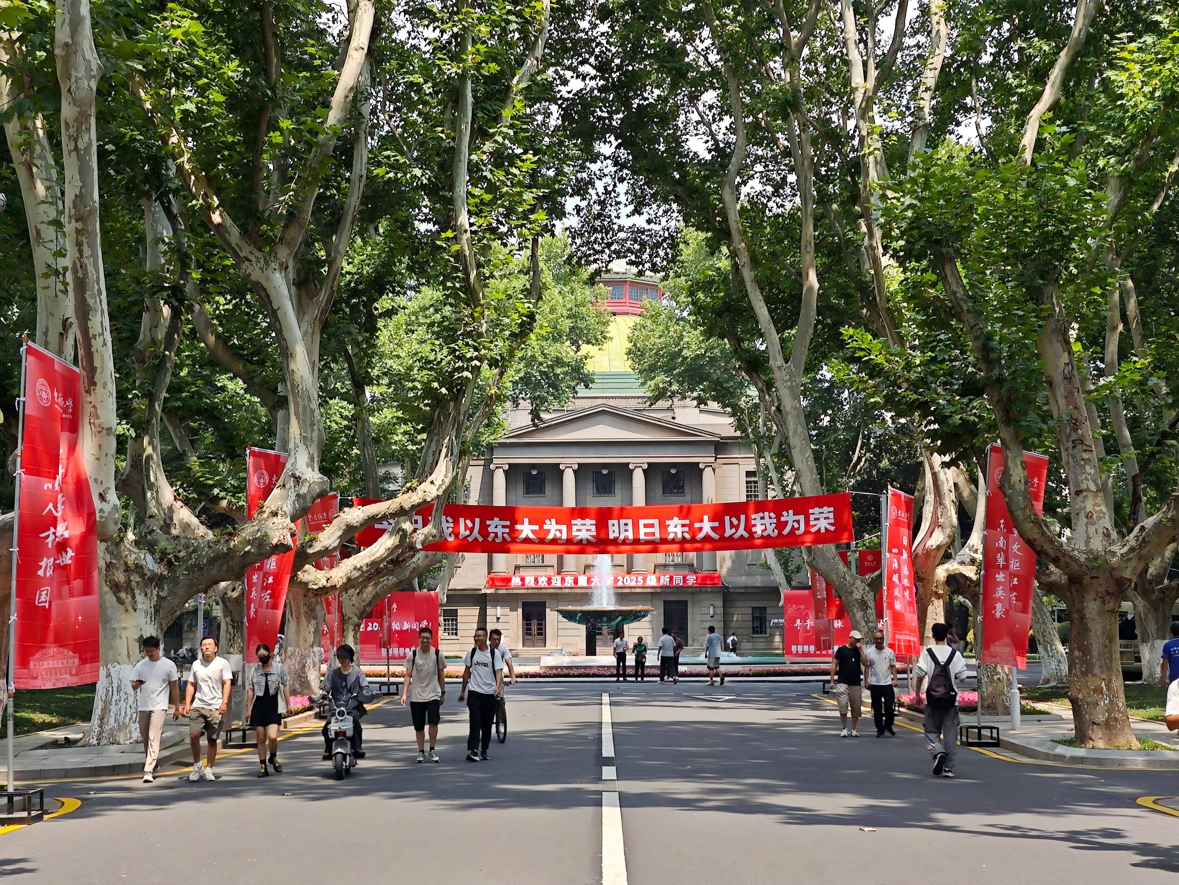
                        4:3图片