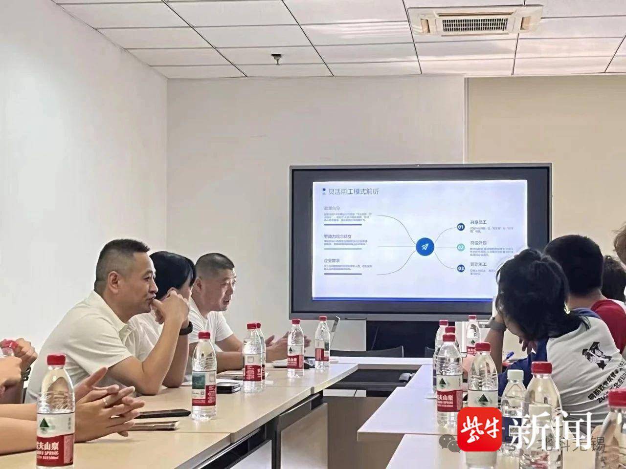 
                        4:3图片