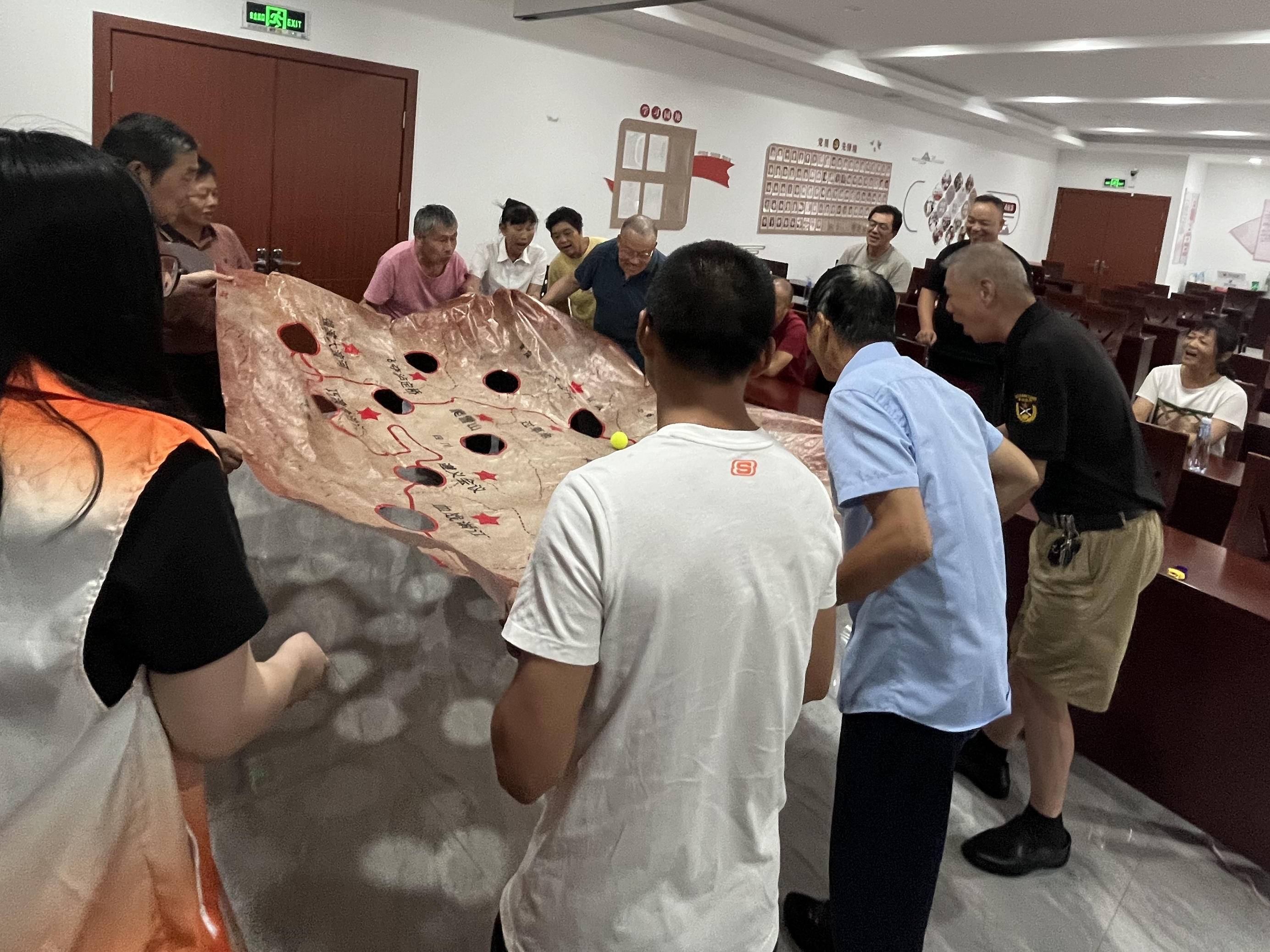 
                        4:3图片