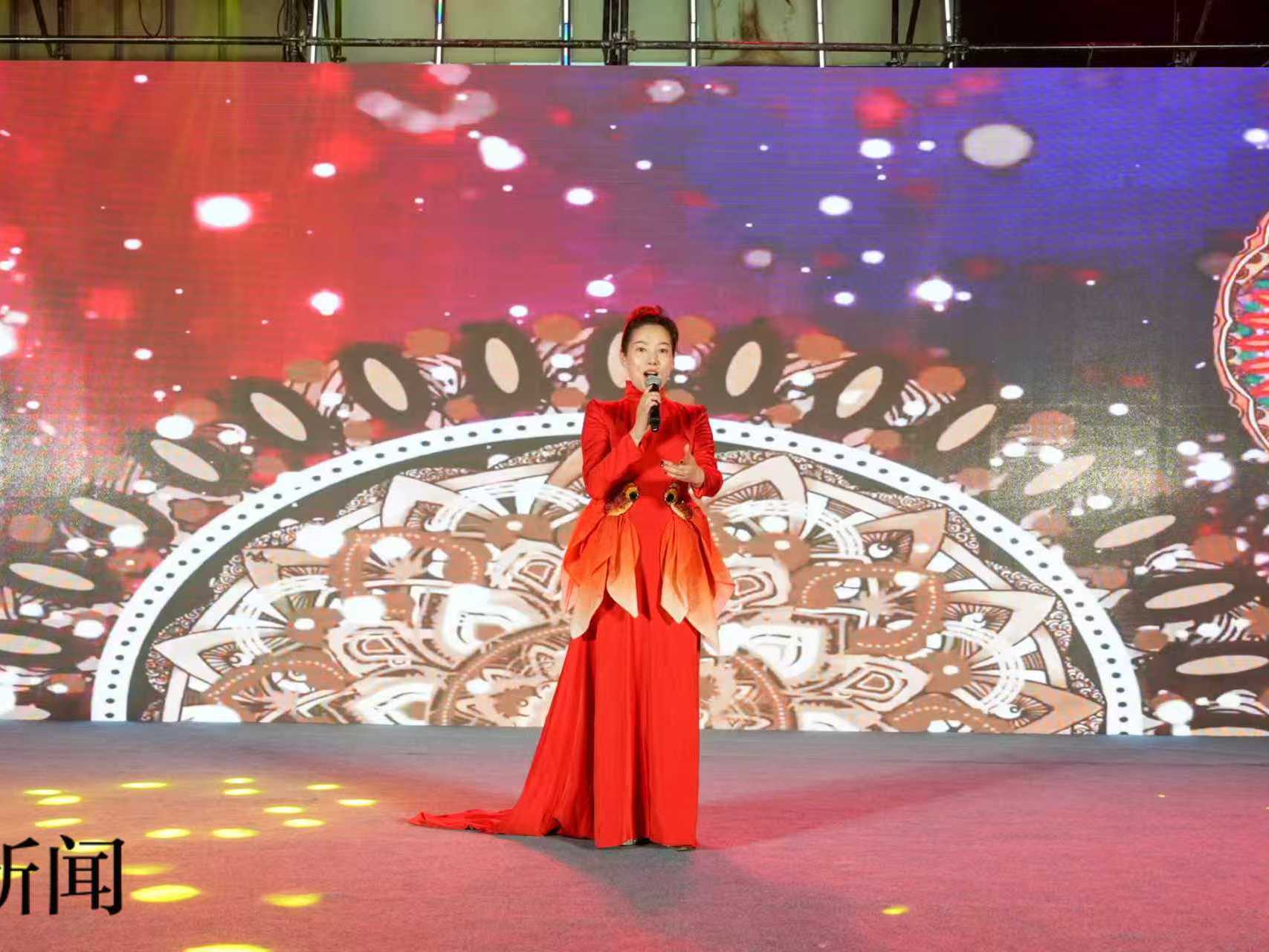 
                        4:3图片