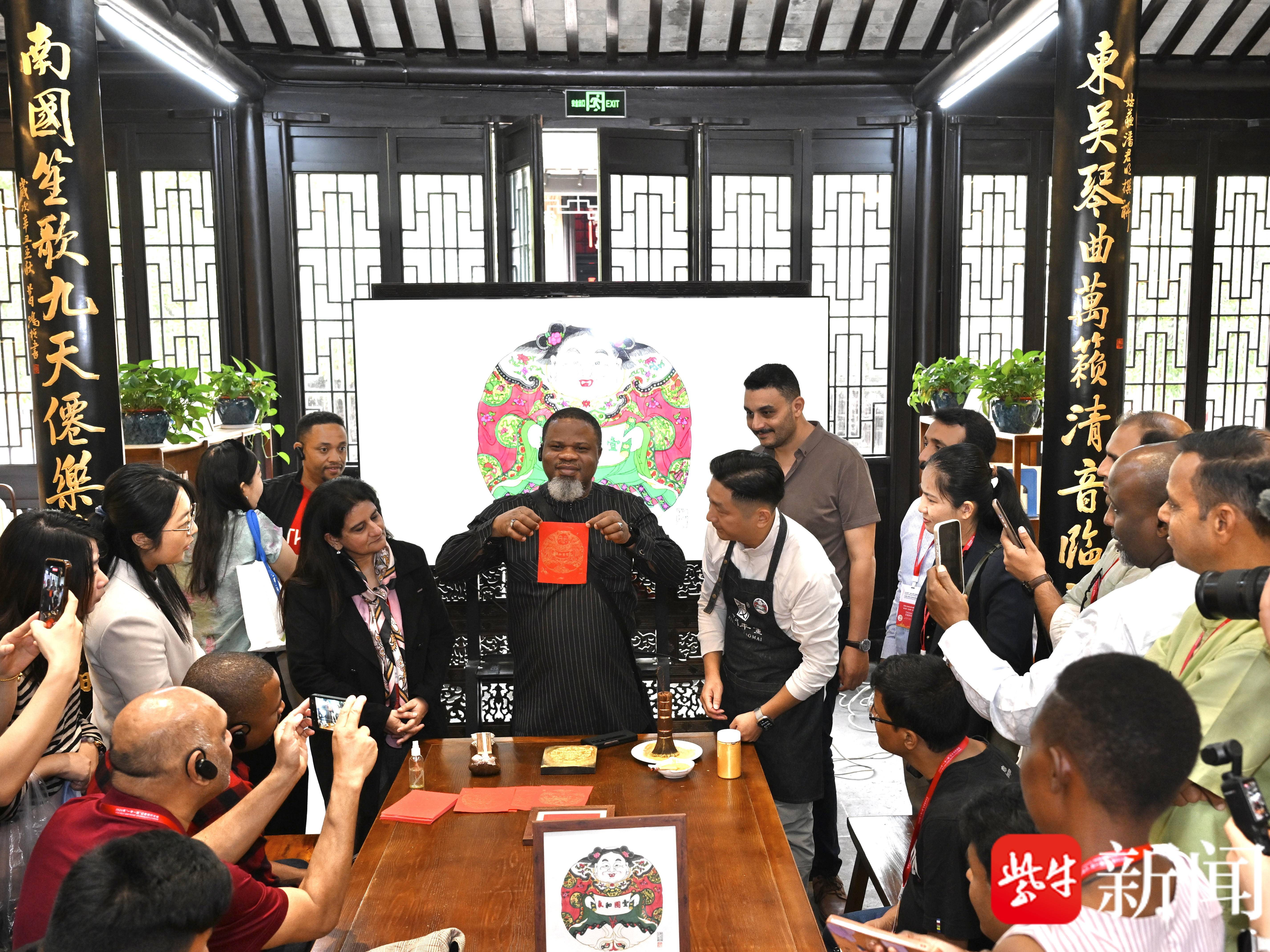 
                        4:3图片