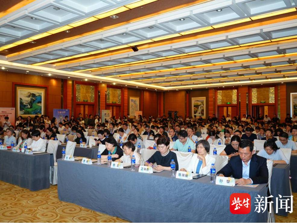 
                        4:3图片