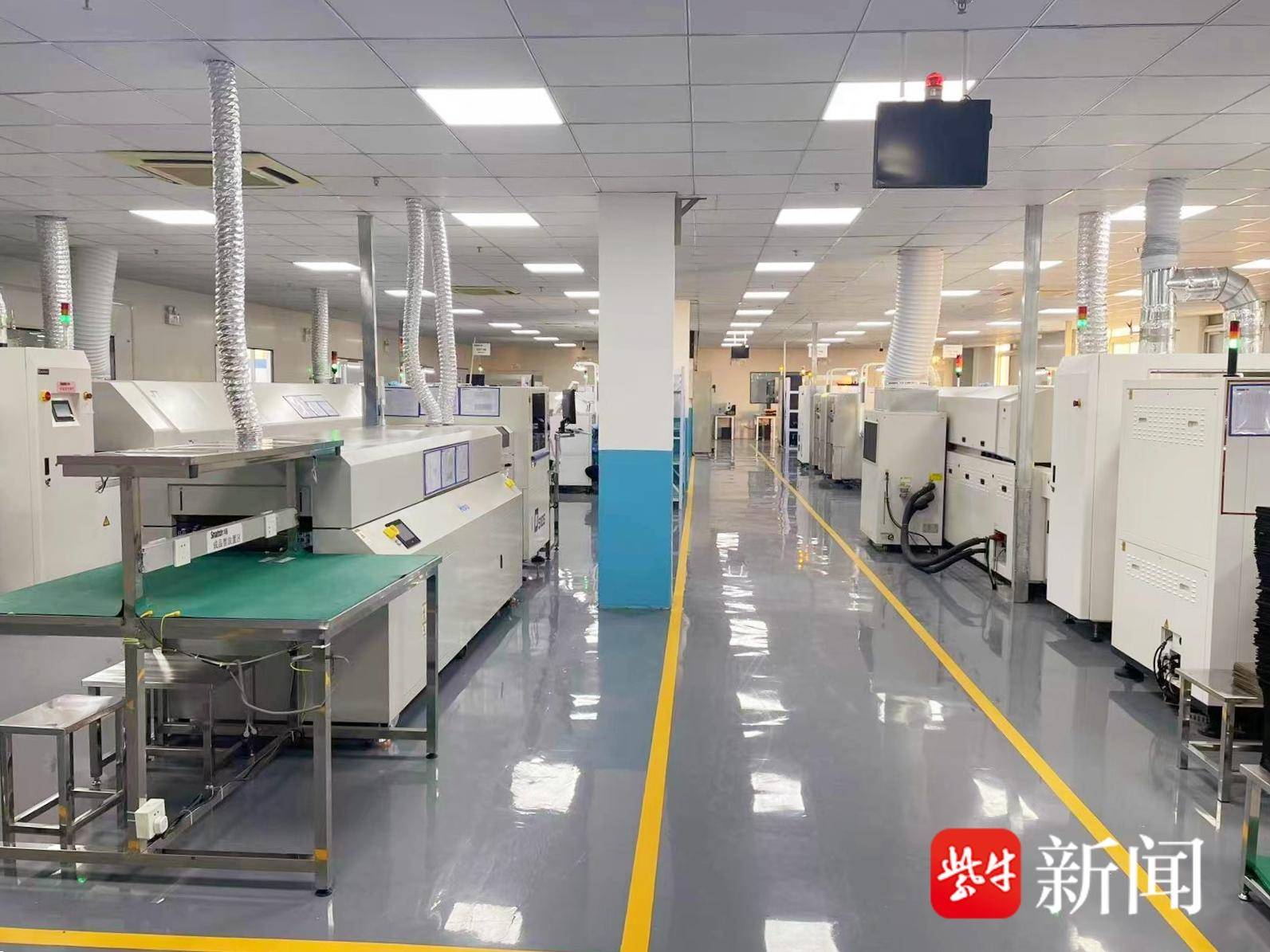
                        4:3图片