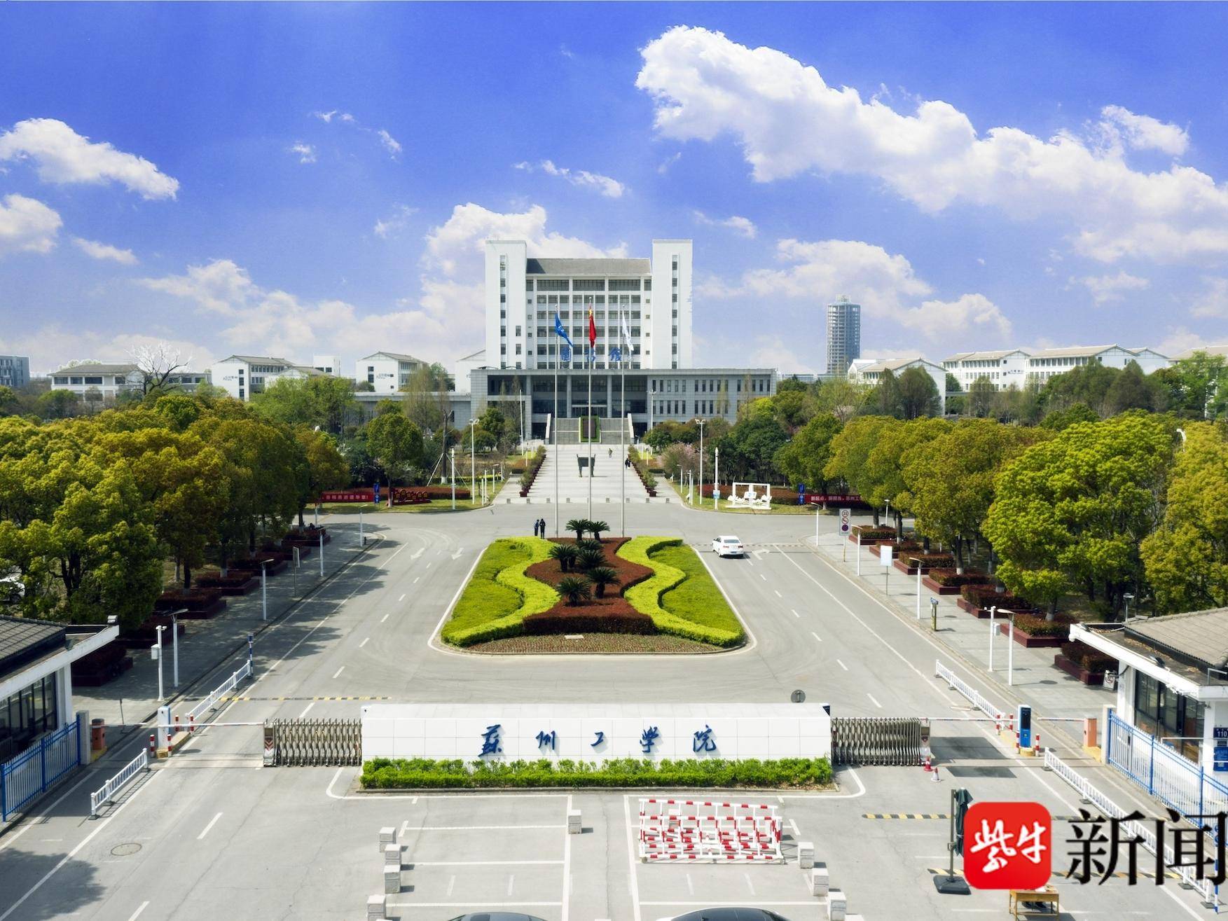
                        4:3图片