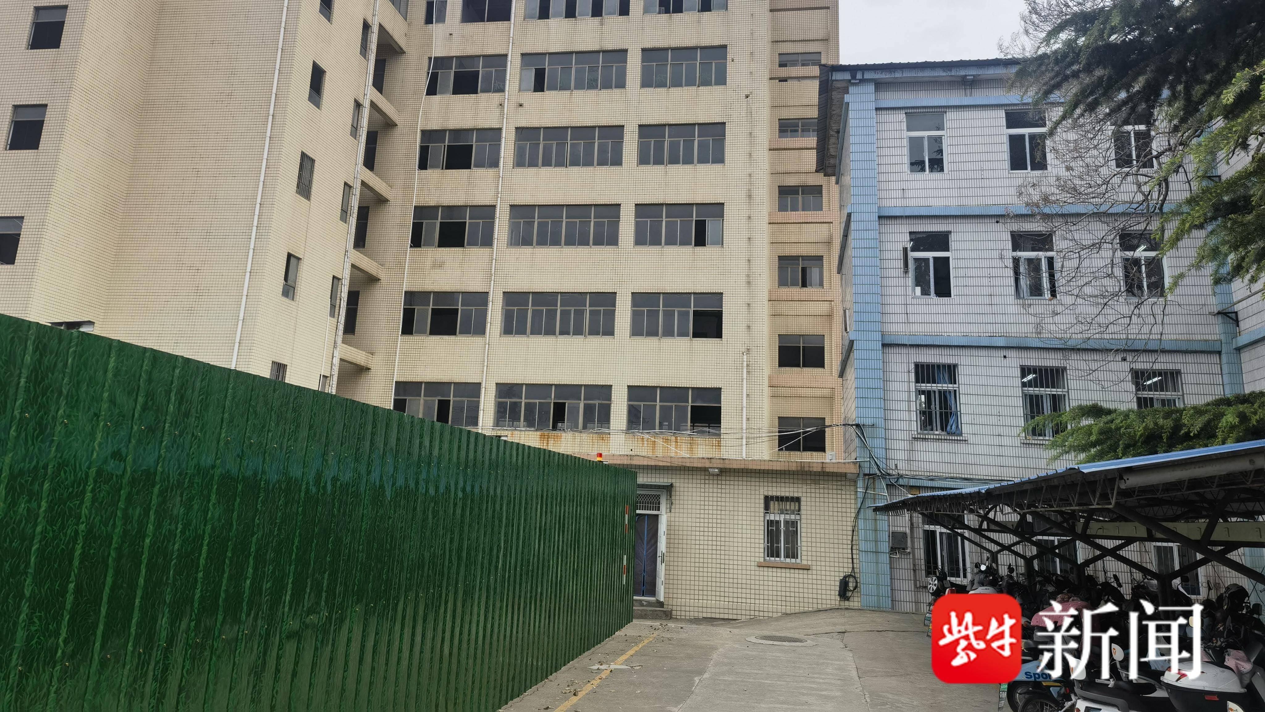 【视频】徐州36中内工地持续输出噪音 老师要吼着上